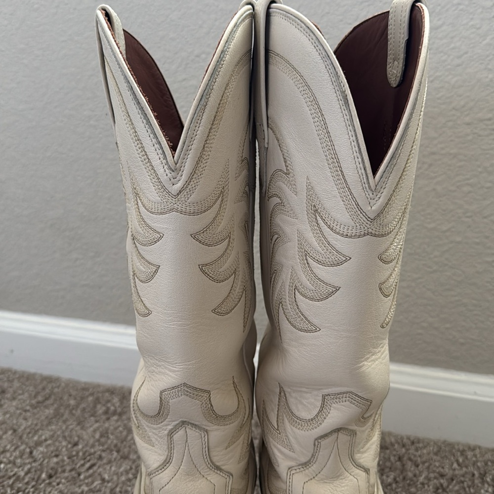Tecovas “The Annie” Bone Cowhide - Picture 6 of 9